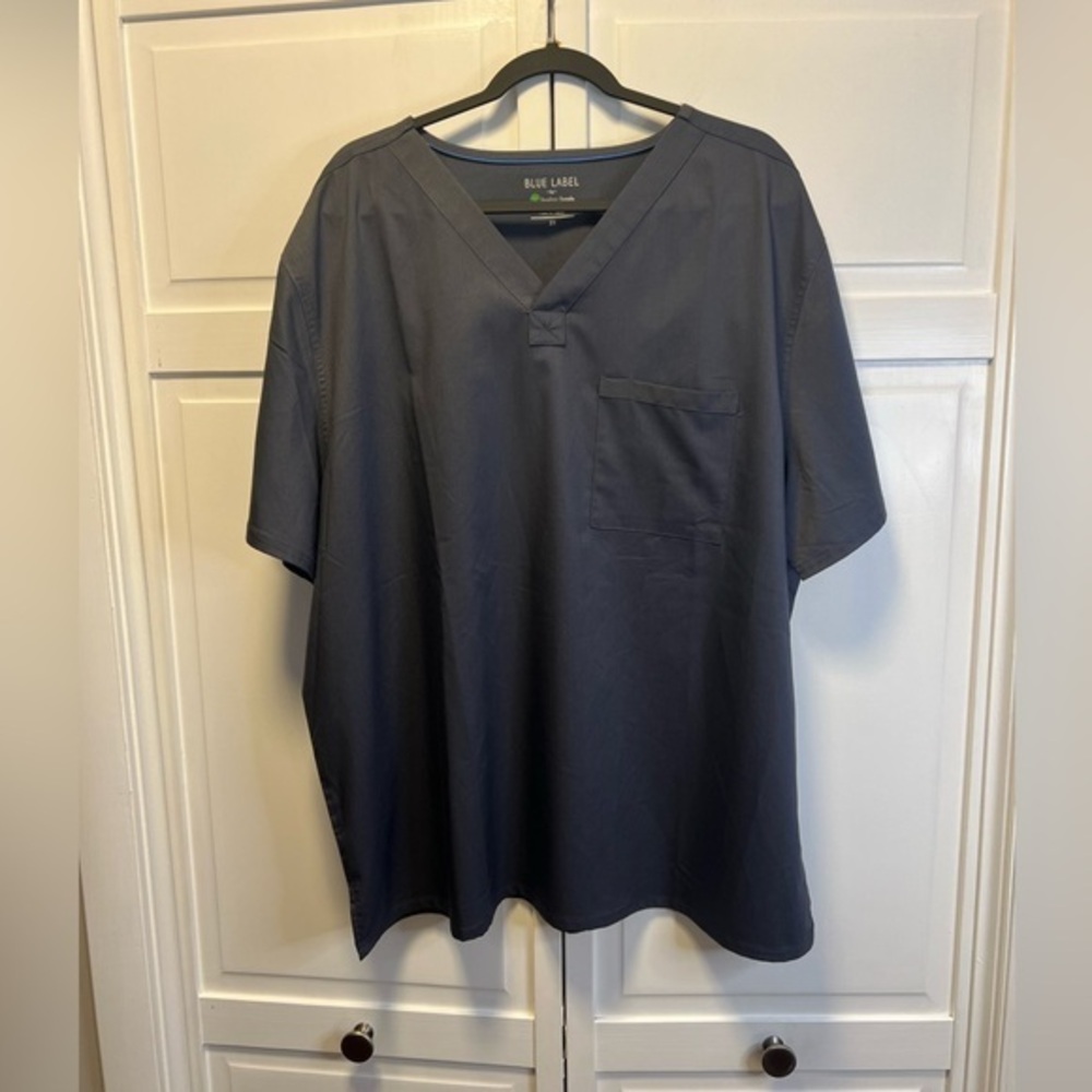 Blue Label by Healing Hands Men's James Scrub Top Size Men’s 2X Color Gray